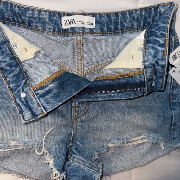 Brand New Zara Shorts - Picture 2 of 4